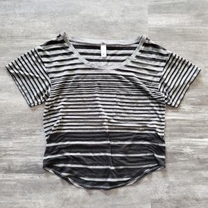 Grey Black Cropped VS Sheer Detailed Short Sleeve